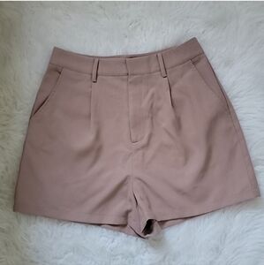 7for All Mankind Tailored PleatedHigh Waist Tan Shorts with Pockets Size 10 NWT